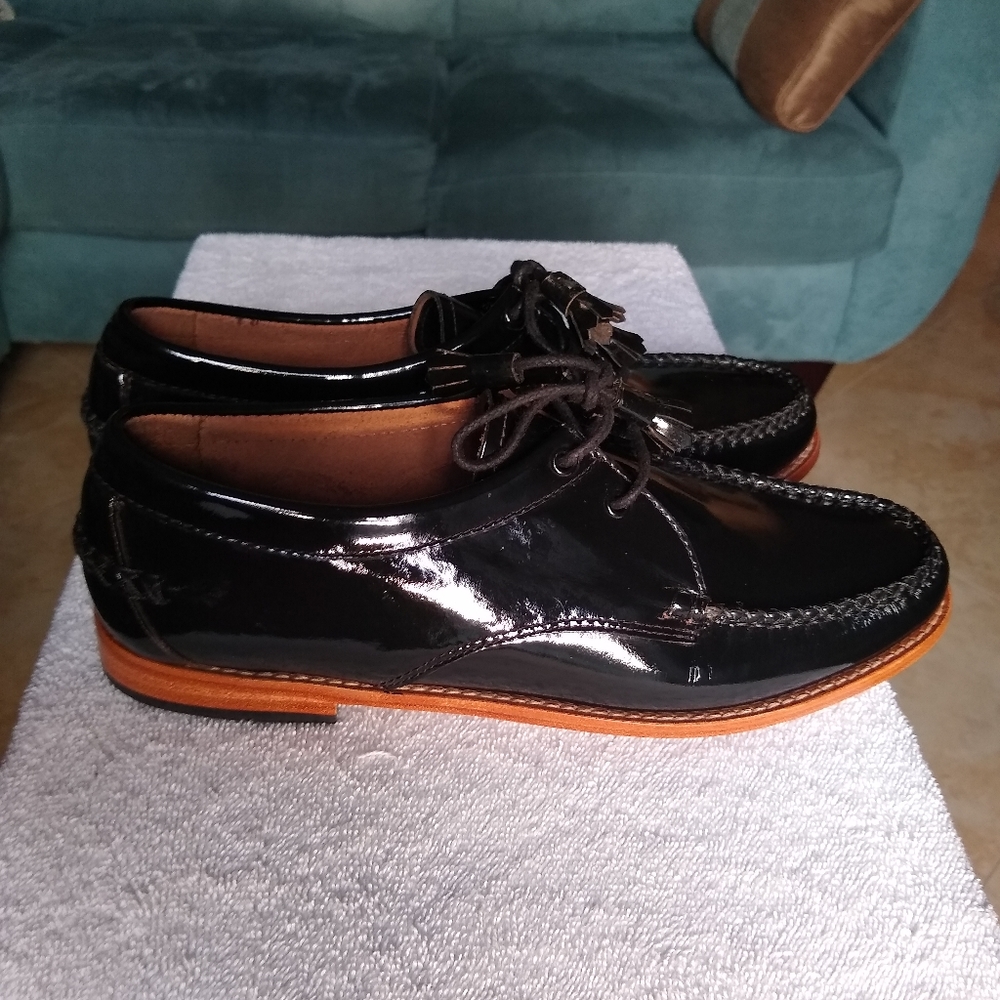 Weejuns "Winnie" black wms sz 11